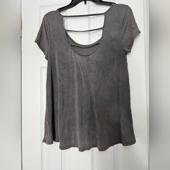 American Eagle Soft & Sexy Tee - Picture 3 of 3